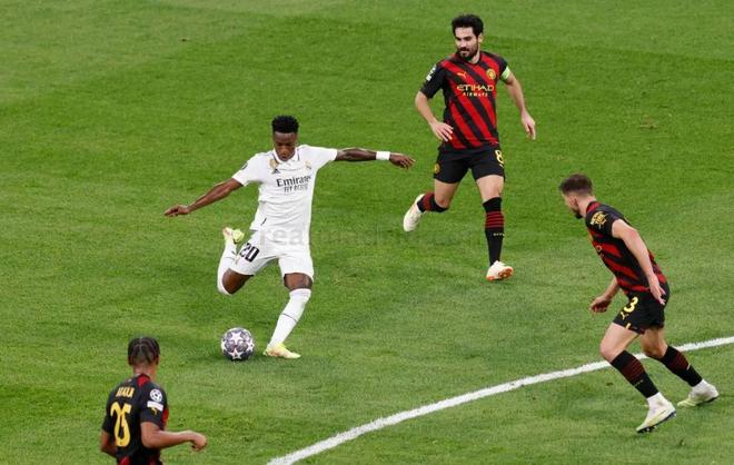 面对欧洲球 面对欧洲球